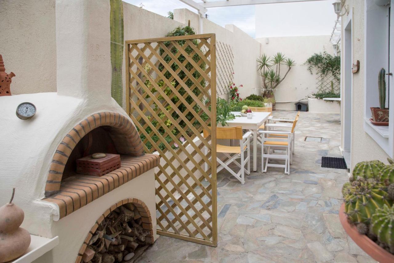 Papafragas Studios Pachaina Extérieur photo