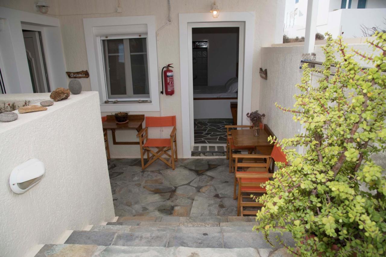 Papafragas Studios Pachaina Extérieur photo