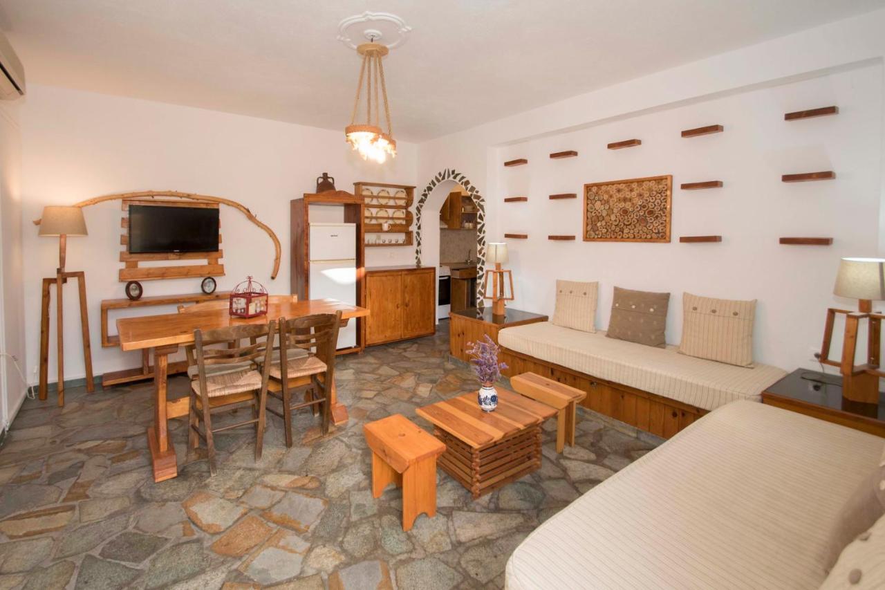 Papafragas Studios Pachaina Extérieur photo