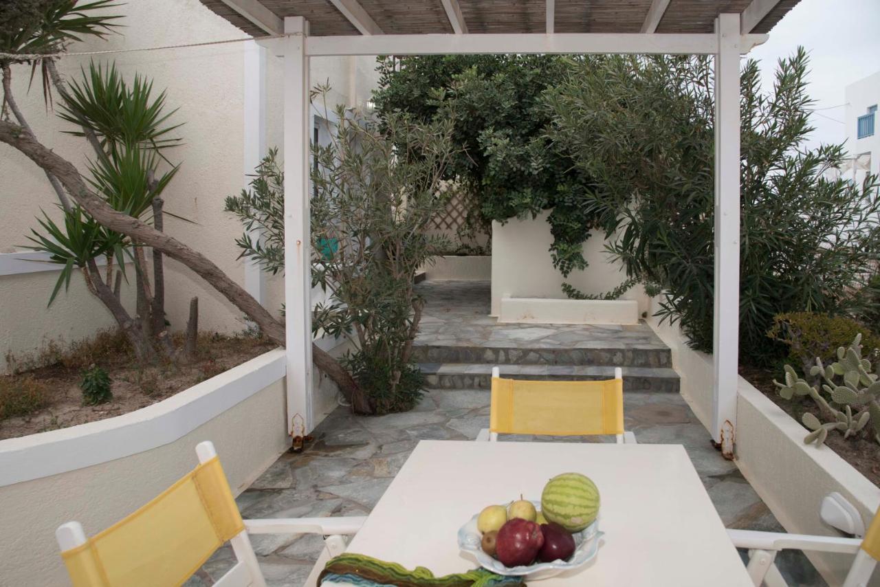 Papafragas Studios Pachaina Extérieur photo